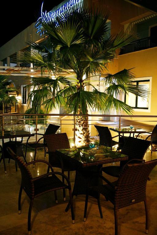 Mediterranean Beach Resort ลากานาส ภายนอก รูปภาพ
