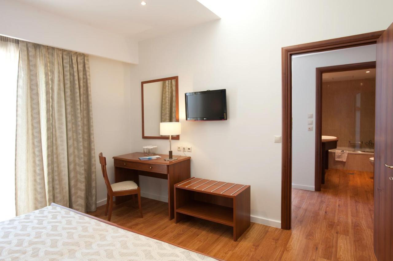 Mediterranean Beach Resort ลากานาส ห้อง รูปภาพ